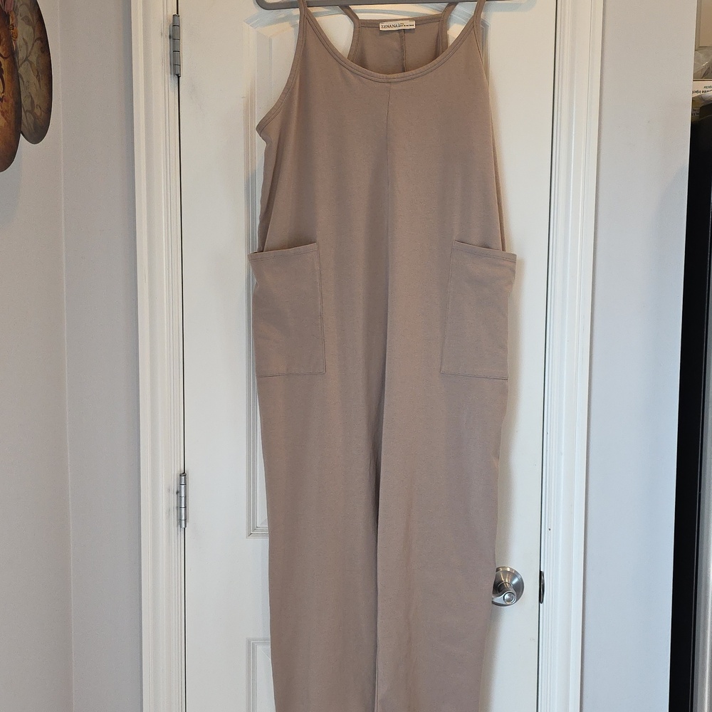 NWOT L/XL Zenana Outfitters Beige/Ash Mocha Jumpsuit - Picture 3 of 10